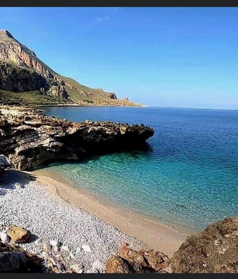 Villa Paradiso Riserva Naturale Monte Cofano 卡斯泰卢佐 外观 照片