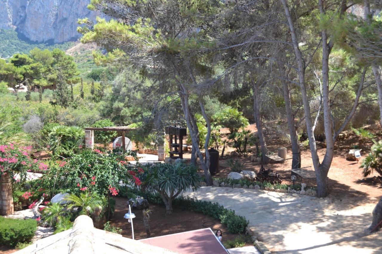 Villa Paradiso Riserva Naturale Monte Cofano 卡斯泰卢佐 外观 照片