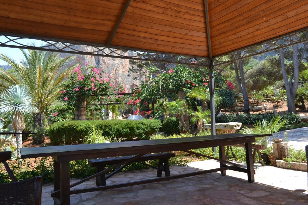 Villa Paradiso Riserva Naturale Monte Cofano 卡斯泰卢佐 外观 照片